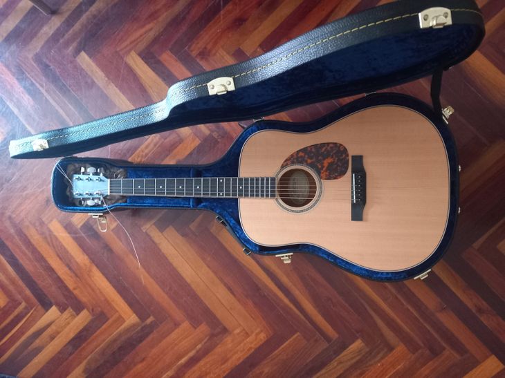 Guitarra larrivée D-03 caoba - Imagen por defecto