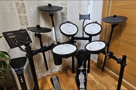Roland TD-07KV Akku mit Rechnung und Garantie
 - Bild