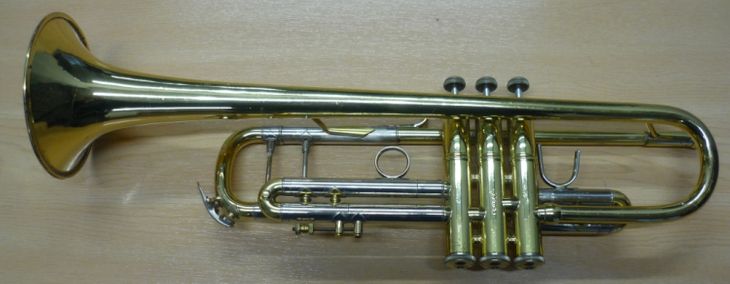 Trompeta Sib Bach Stradivarius 43 lacada - Bild2