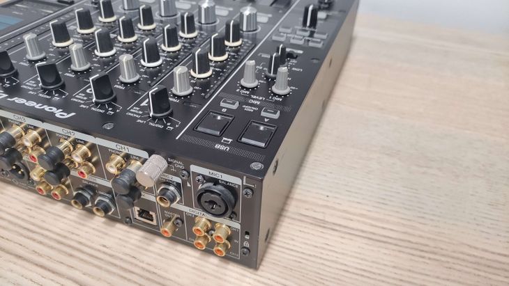 Pioneer DJ DJM-900 Nexus 2 con decksaver - Imagen6