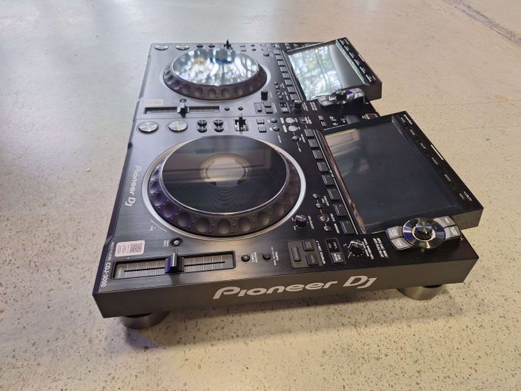 2x Pioneer DJ CDJ-3000 - Imagen3