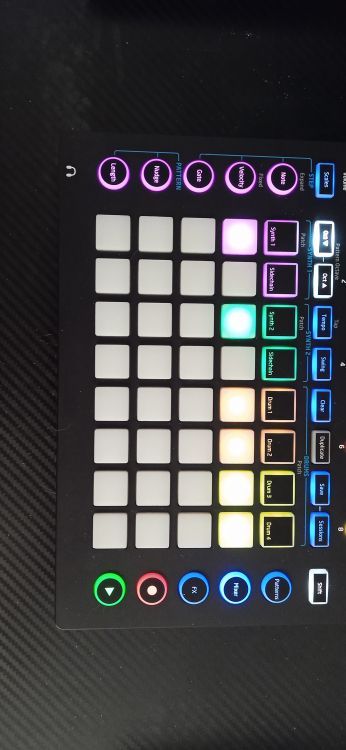 Novation Circuit - Image5