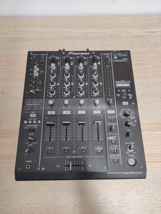 Pioneer DJ DJM-900 Nexus - Imagen por defecto