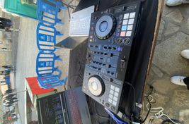 Pioneer DDJ-800
 - Bild