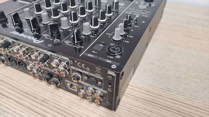 Pioneer DJM-900 Nexus - Bild3