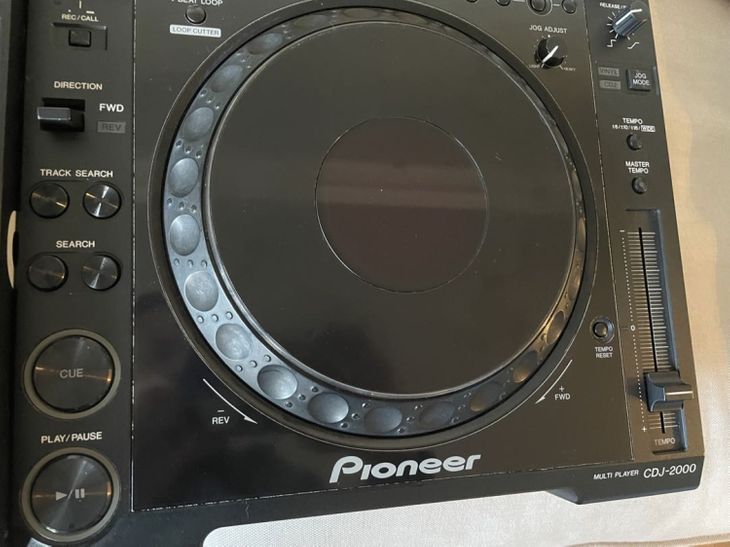 a pair of cdj 2000 - Bild5