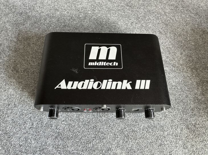 Miditech Audiolink III, USB Audiointerface - Imagen por defecto