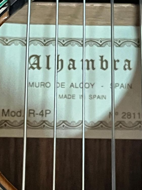 Requinto Alhambra R-4P - Image2