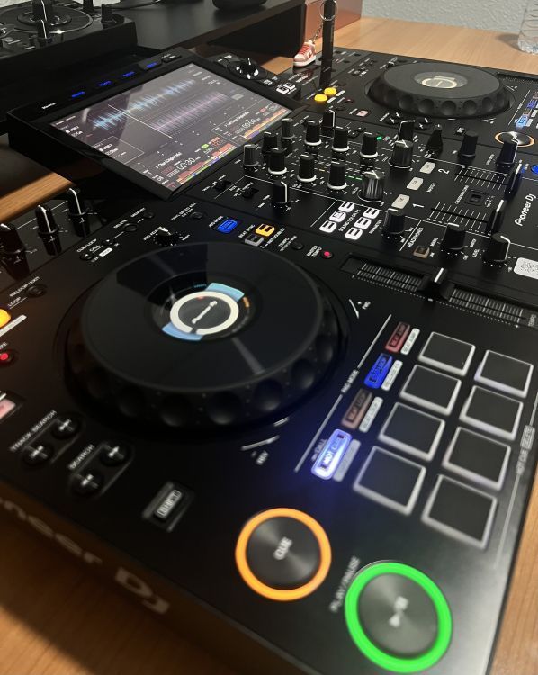 Pioneer XDJ-RX3 - Imagen por defecto