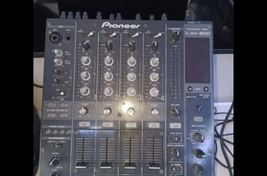 Pioneer DJM-800 mixing table - Image
