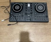 Controlador Smart DJ de 2 canales DDJ-200 (negro)
 - Imagen