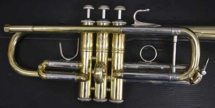 Trompeta Do Bach Stradivarius 239 CL Corporation - Imagen6