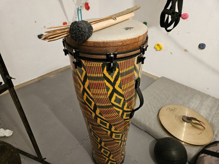 Ngoma drum von Remo in 14² - Imagen por defecto