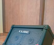 Amplificateur de rue Roland Cube
 - Image