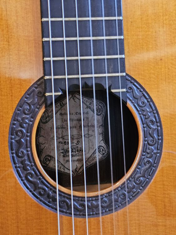 Guitarra flamenca de Jerónimo Peña - Imagen2