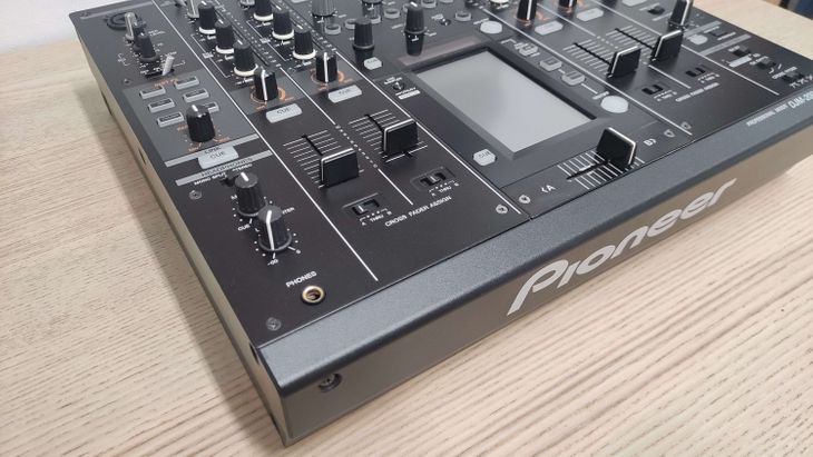 Pioneer DJM-2000NXS - Immagine2