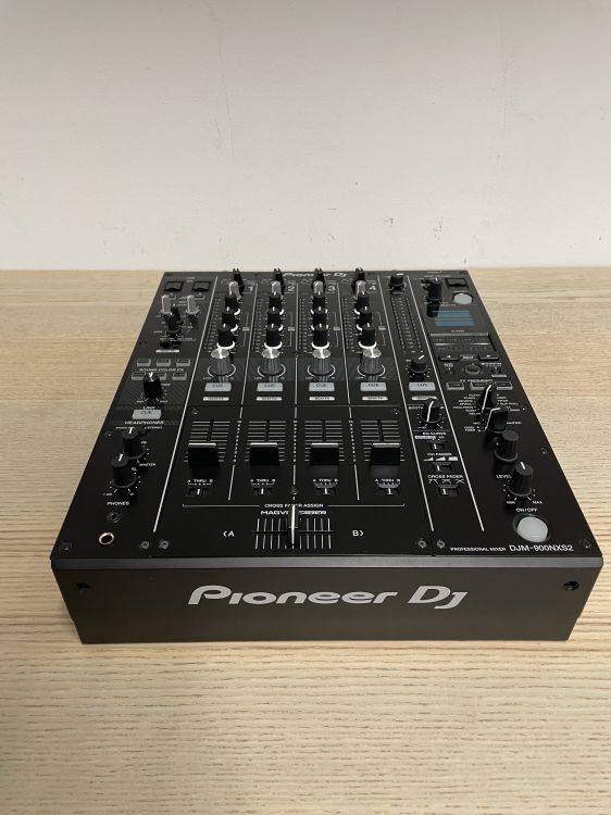 Pioneer DJ DJM-900 Nexus 2 - Imagen2