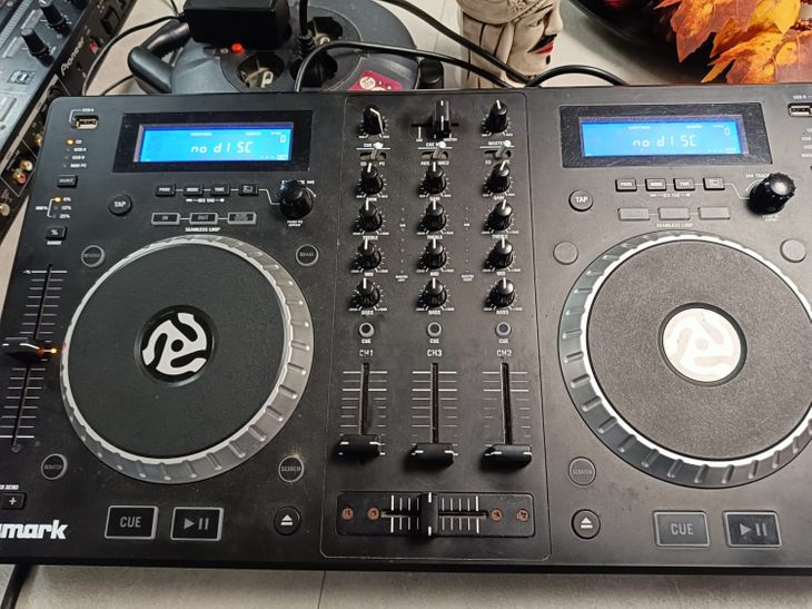 vendo consolle numark - Imagen por defecto