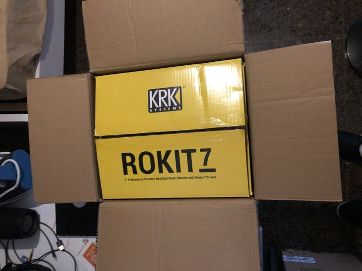 KRK RP7 G4 PAR DE MONITORES (IMPECABLES) - Bild4