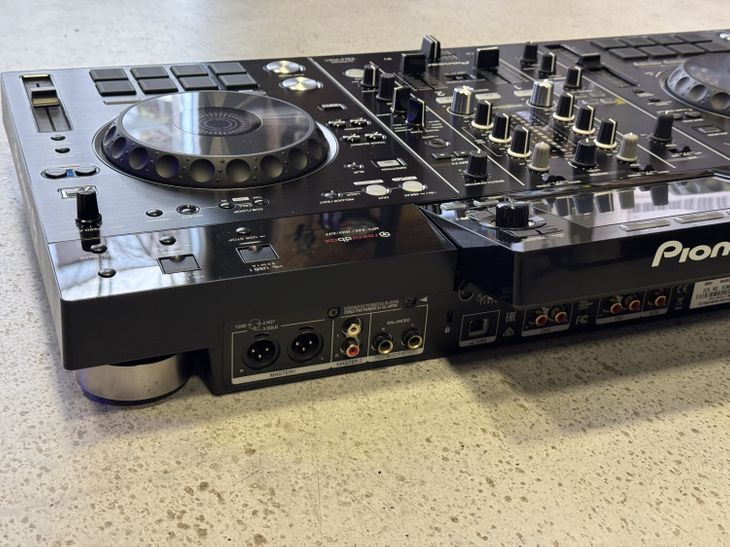 Pioneer DJ XDJ-RX2 - Image5