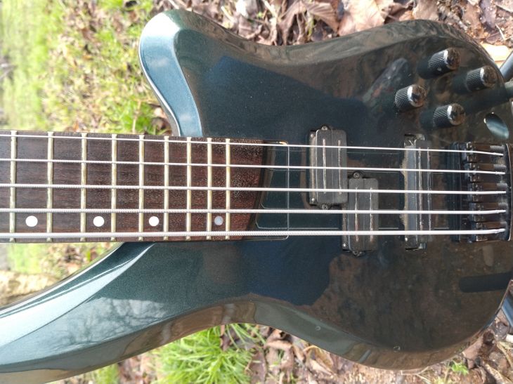 Bajo eléctrico charvel vintage - Immagine3