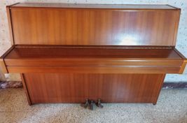 PIANO YAMAHA M1J - Image