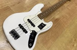 Fender Player Series Jazz Bass - Imagen