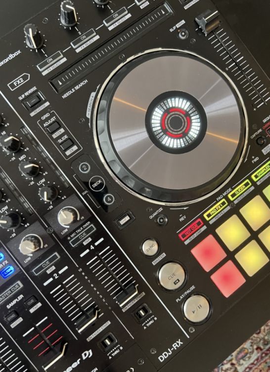 DDJ RX - Imagen por defecto