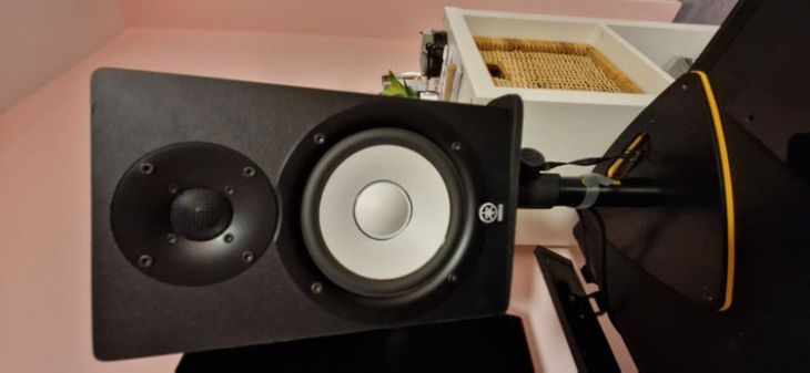 Yamaha HS5 Studiomonitore - Imagen por defecto