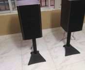 SCHNEIDER SPEAKERS 140 WAT. 4 Ohms
 - Image