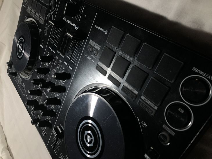 Pioneer DDJ RB - Imagen3