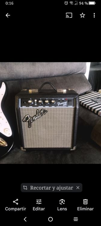 Vendo guitarra eléctrica - Immagine2