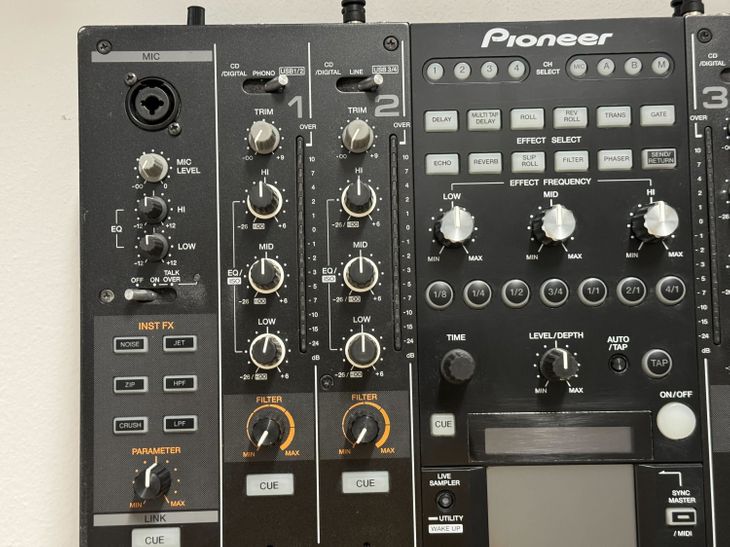 Pioneer DJM 2000 Nexus - Imagen3