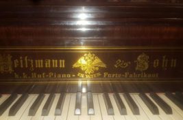 Mezzacoda Klavier - Bild