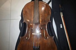 4/4 Akustik Cello aus Böhmen (1970) mit Bogen und  - Bild