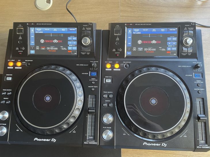 PIONEER XDJ 1000 MK2 - Imagen por defecto