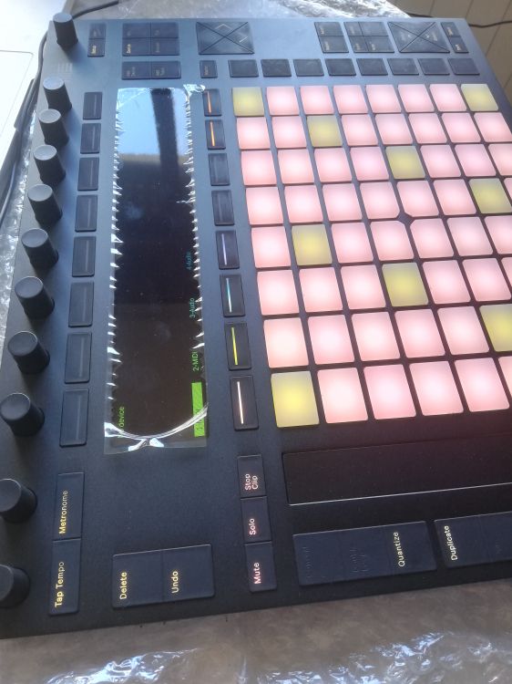 ABLETON LIVE PUSH 2 + LICENCIA - Immagine2