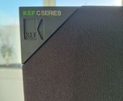 Altavoces KEF Series C40 negros - Imagen