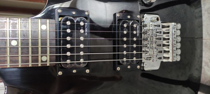 Guitarra electrica Schecter Omen 6 FR-BLK - Imagen3