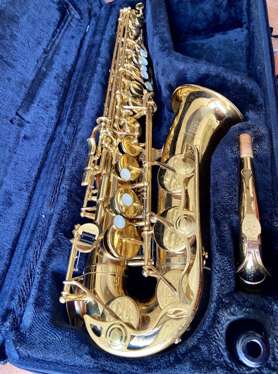 Saxofón Alto YAS-275 - Imagen por defecto