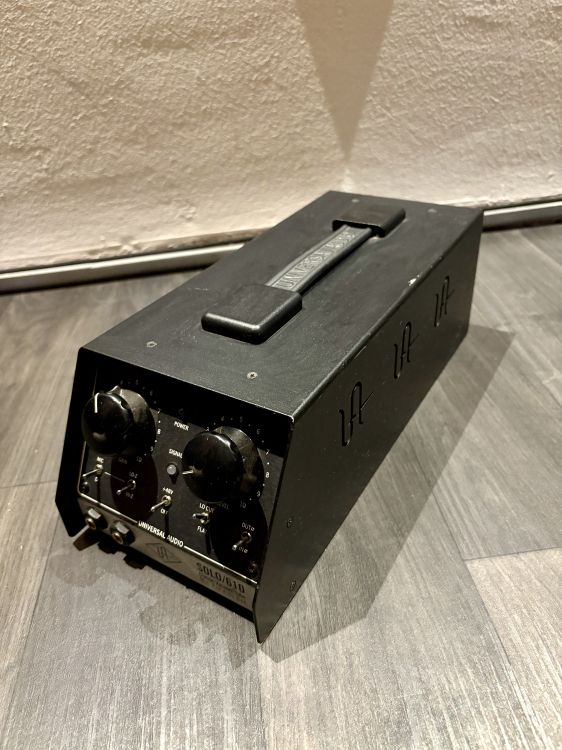 Universal Audio Solo 610 - Imagen2