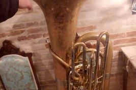 Tuba Meinl Weston 2145 in C - Imagen