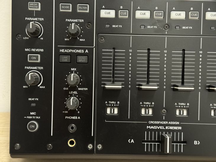 Pioneer DJ DJM-A9 - Bild5
