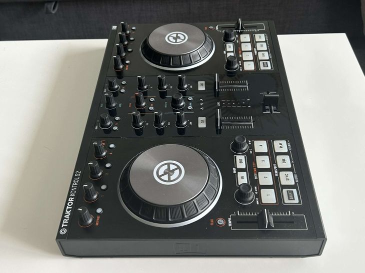 Traktor control s2 mk2 + licence - Immagine3