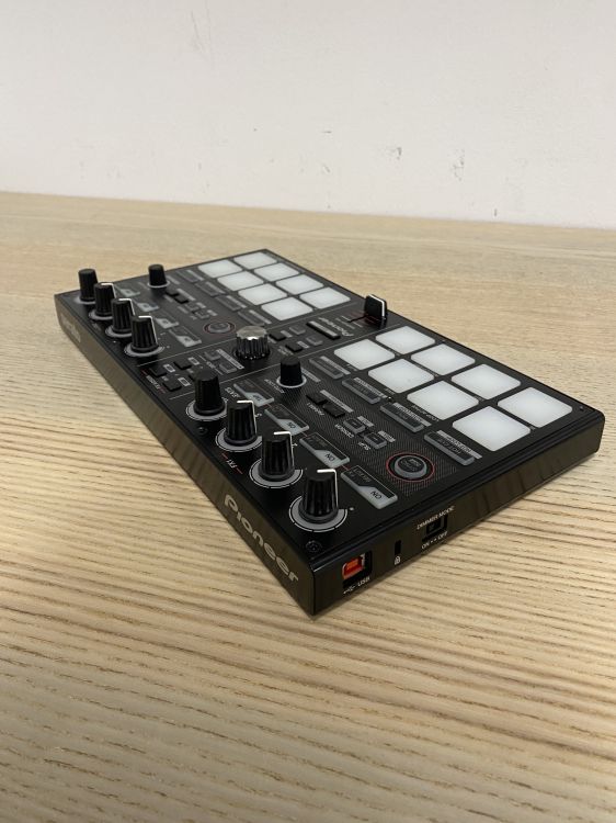 Pioneer DDJ-SP1 - Bild5