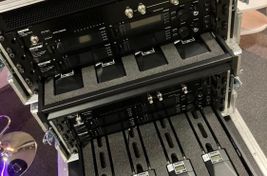 Shure PSM 1000 System (G10E 470-542 Hz)
 - Bild