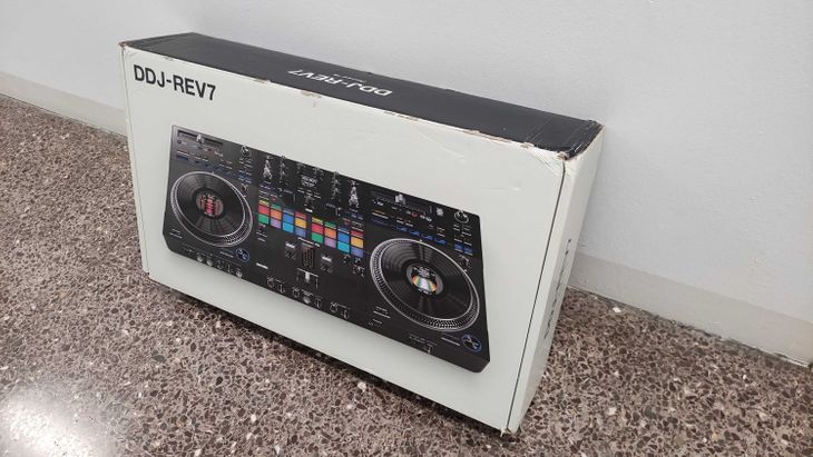 Pioneer DJ DDJ-Rev 7 - Immagine6