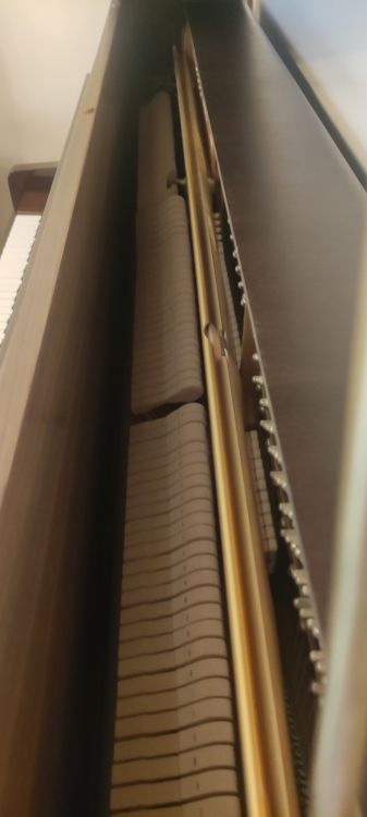 Piano vertical Schimmel - Imagen4