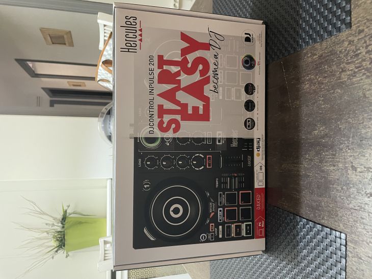 mesa dj hercules impulse 200 - Imagen3