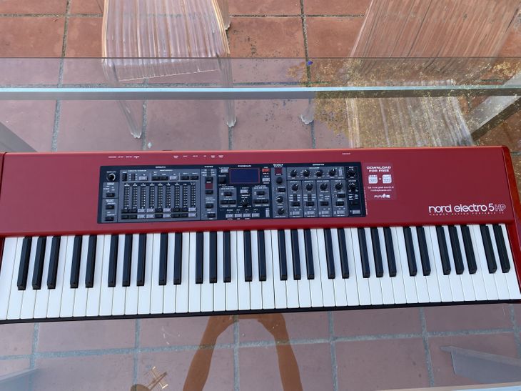 Nord piano ELECTRO 5 HP 73 - Imagen por defecto